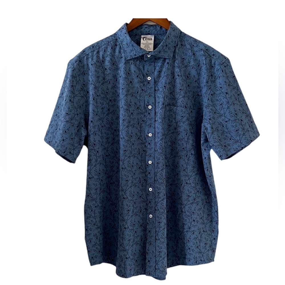 Zyia Active men’s button front shirt